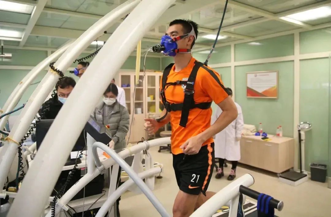 集结日体能课后，山东泰山回应争议备战法国杯，底气十足，训练强度明显提升(折木奉太郎实力至上主义教室)-乐鱼在线入口